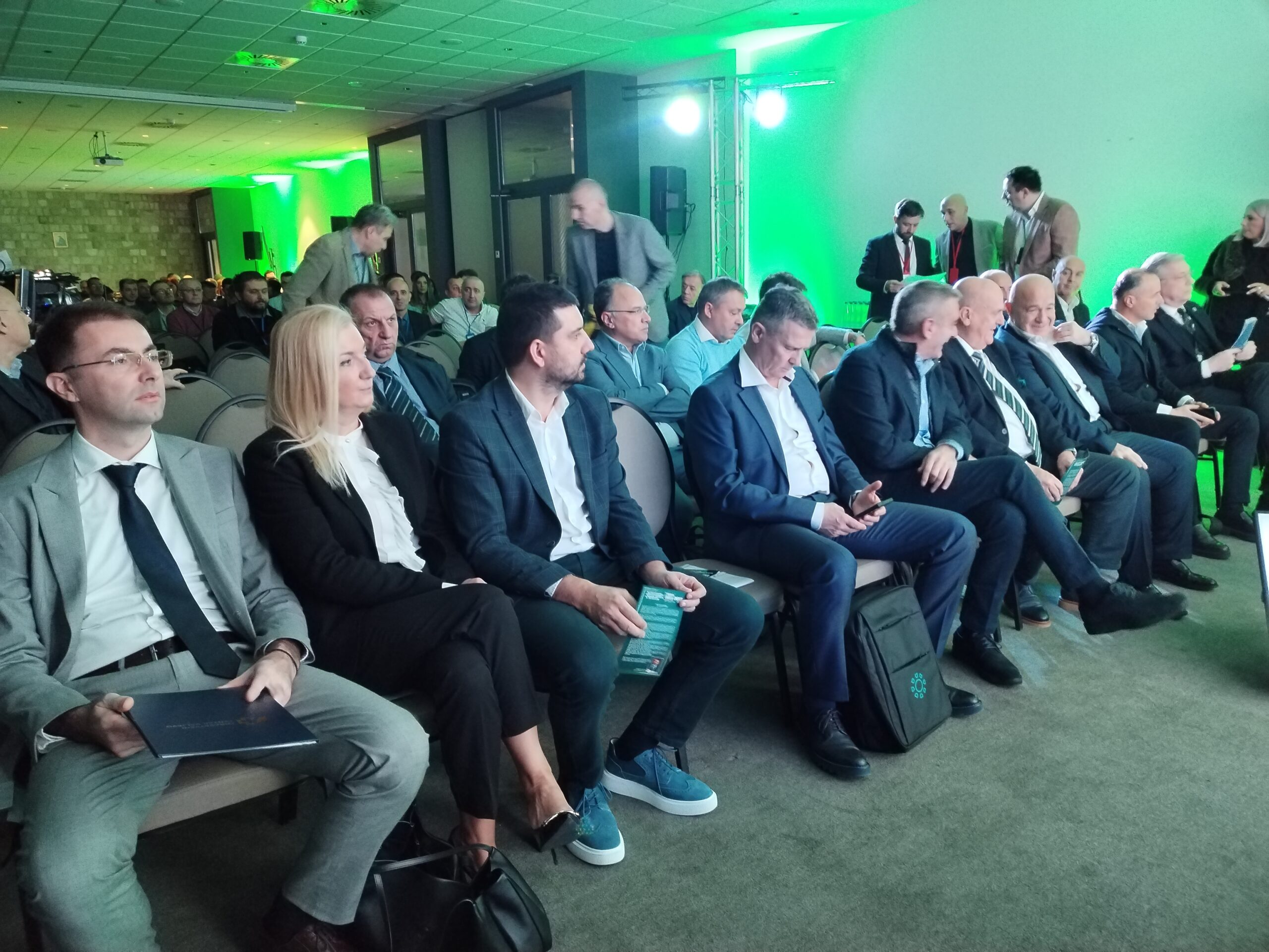 SIMPOZIJUM MIH EUHS „UBRZANJE“  OKUPIO NAJBOLJE HIRURGE