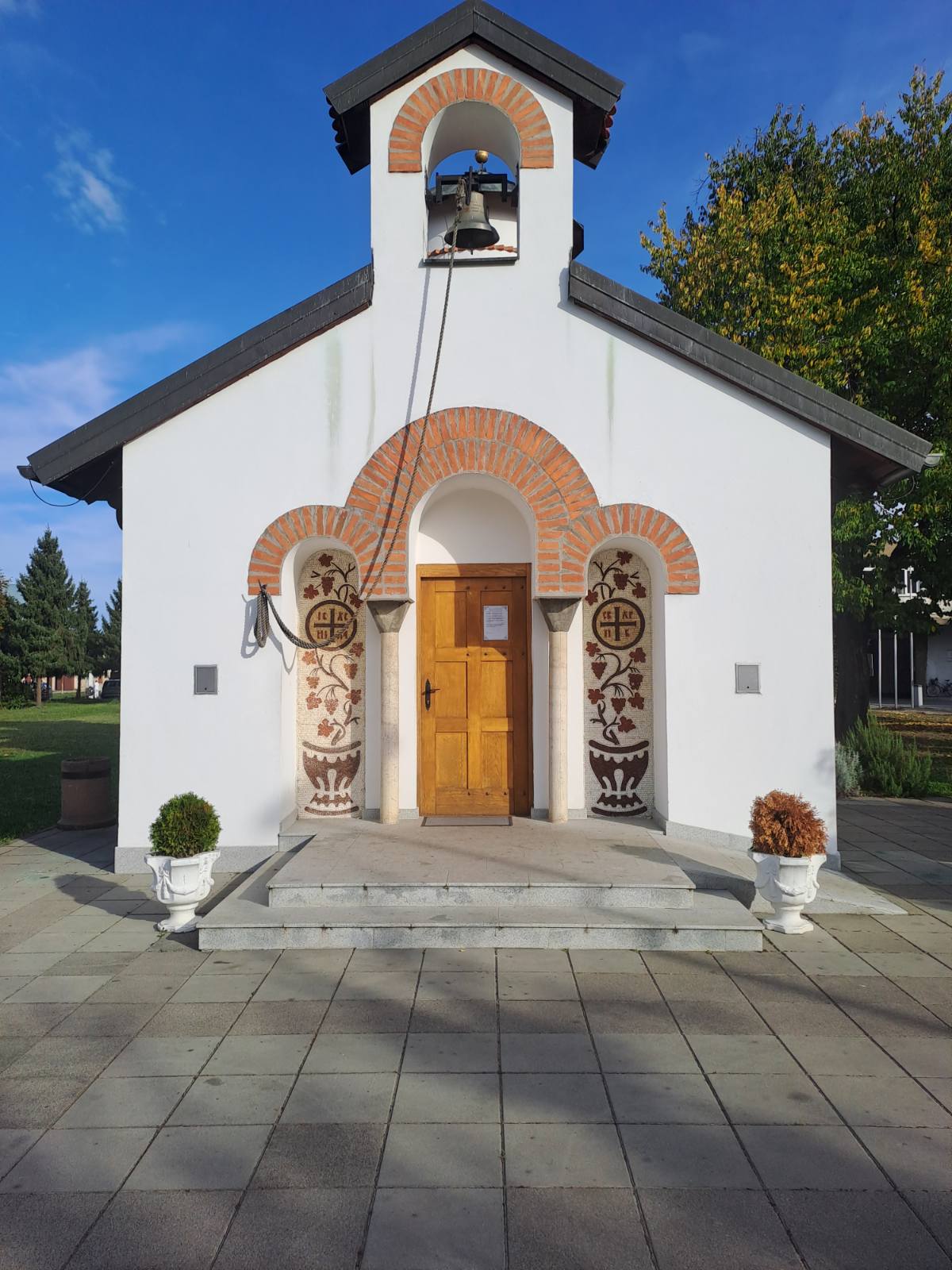 Dan sestrinstva i slava sv. Vasilije Ostroški